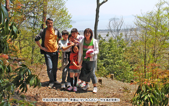 �@�R�i������񂳂�j�̕��ђ�����|������w�i�ɂ���